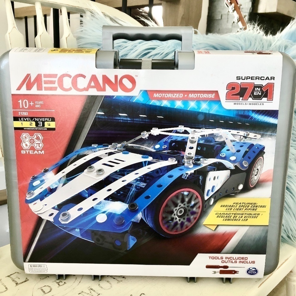 MECCANO,‎  Motorized Supercar,  27 In 1 Models, Level 3, With Carrying Case, NWT